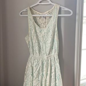 H&M: White lace dress with blue lining on inside